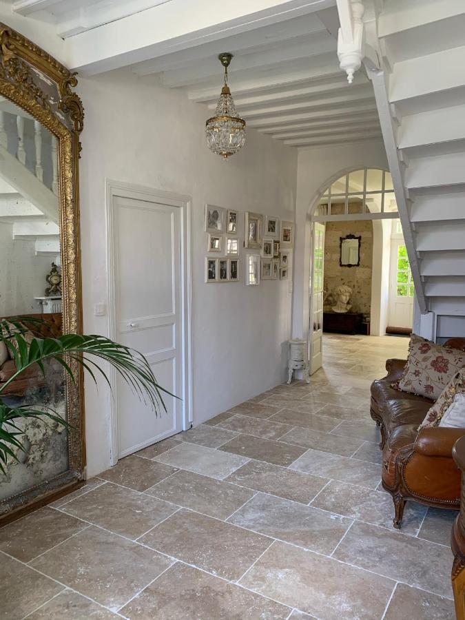 La Maison Du Pont La Rochebeaucourt-et-Argentine Bagian luar foto